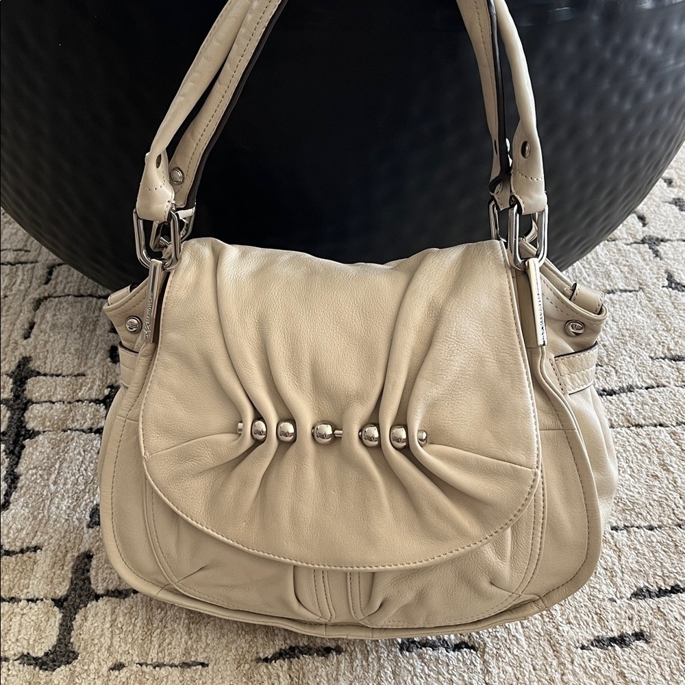 b makowsky handbag - Picture 13 of 15